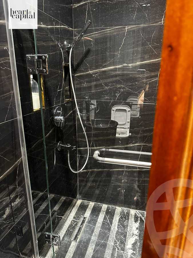 https://aqarmap.com.eg/en/listing/5863988-for-sale-cairo-new-cairo-compounds-dh-ykwn-ryzdns-styl-hwm