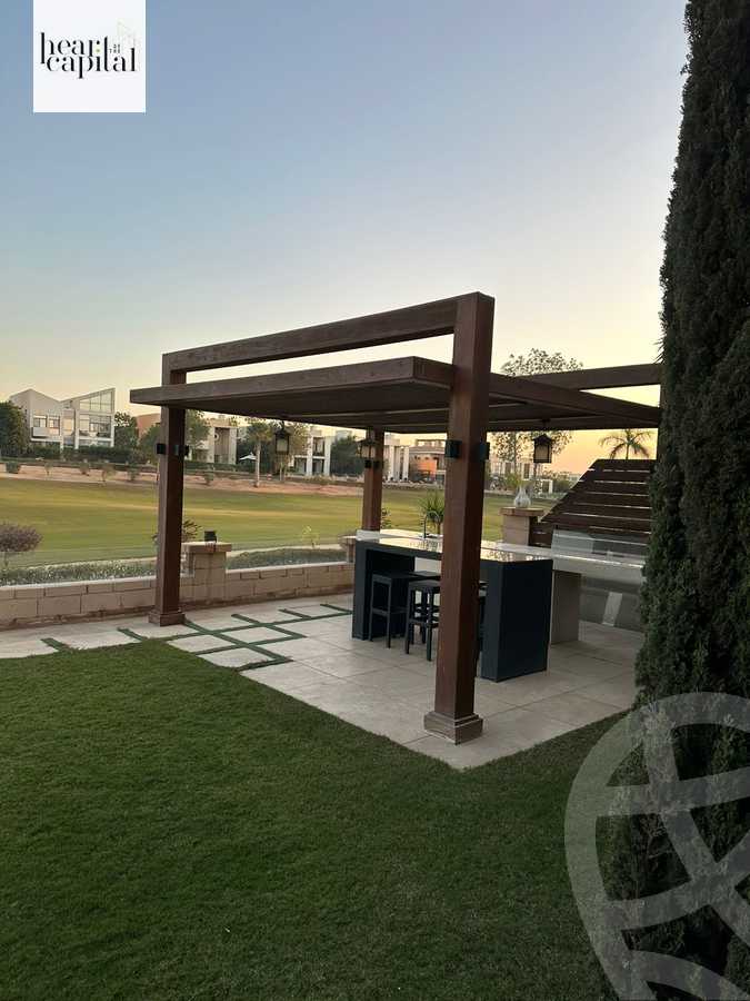 https://aqarmap.com.eg/ar/listing/5867183-for-sale-cairo-el-sheikh-zayed-city-compounds-kmbwnd-ljry-swdyk
