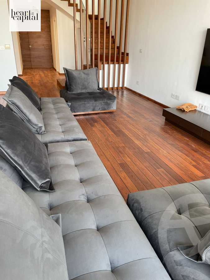 https://aqarmap.com.eg/en/listing/5867836-for-sale-cairo-el-sheikh-zayed-city-compounds-kmbwnd-ljry-swdyk