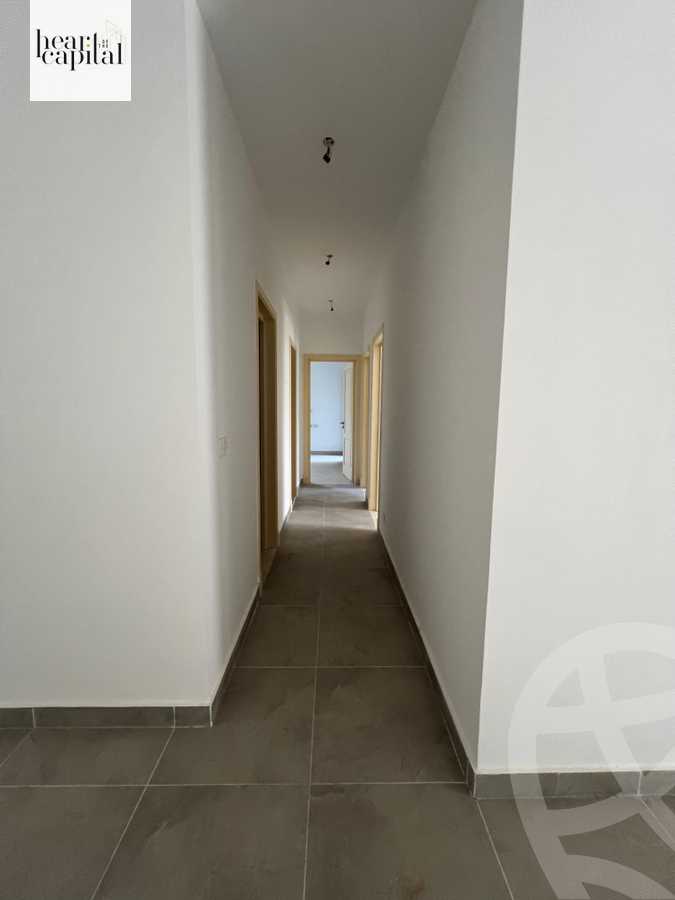 https://aqarmap.com.eg/en/listing/5877845-for-sale-cairo-new-administrative-capital-r7-celia-mntq-l-mrt-1