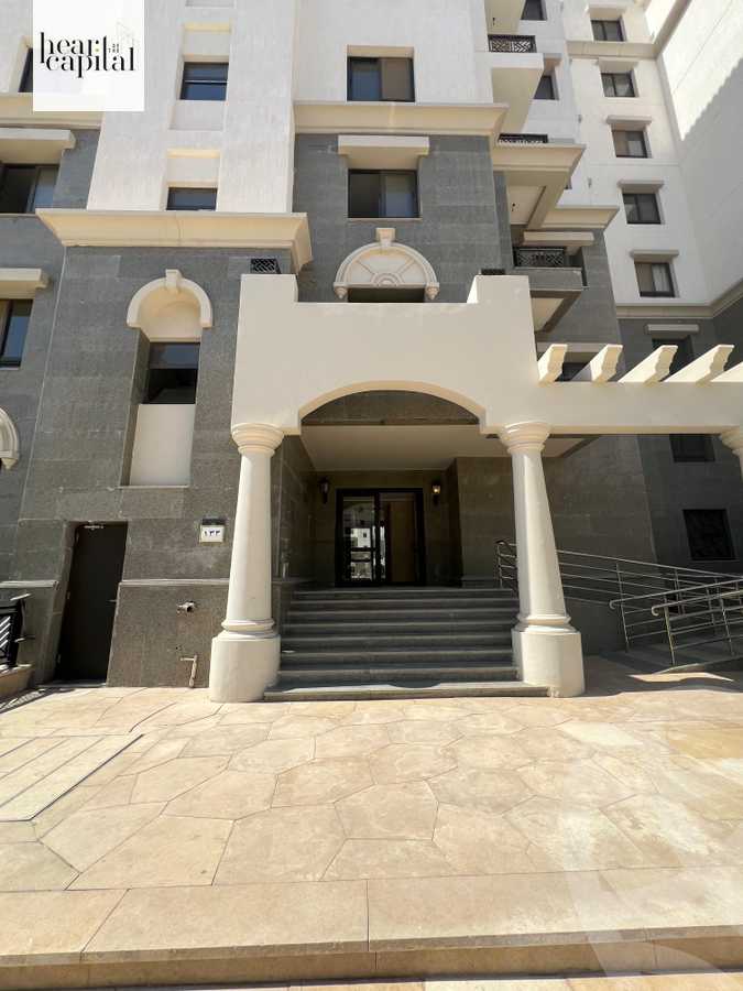 https://aqarmap.com.eg/en/listing/5877859-for-sale-cairo-new-administrative-capital-r7-celia-mntq-l-mrt-1