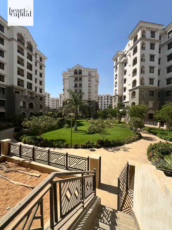 https://aqarmap.com.eg/en/listing/5877875-for-sale-cairo-new-administrative-capital-r7-celia-mntq-l-mrt-1