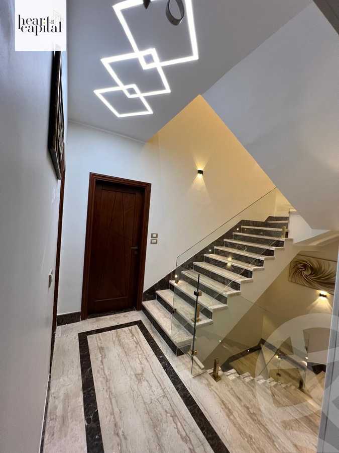 https://aqarmap.com.eg/en/listing/5888295-for-sale-cairo-el-sheikh-zayed-city-compounds-el-khamayel