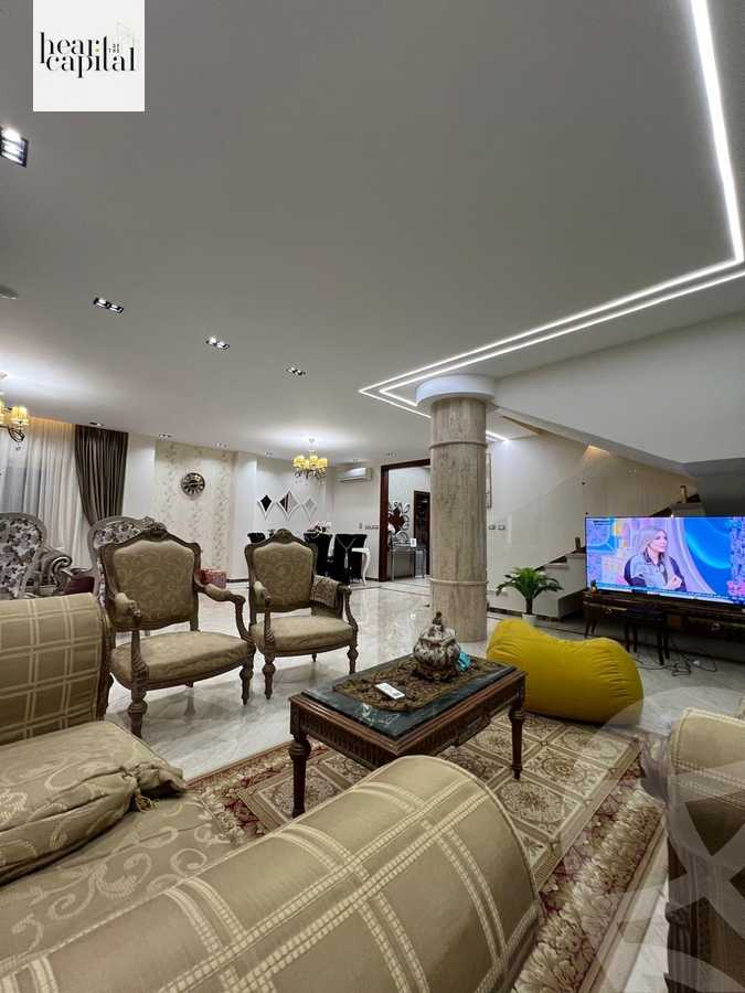 https://aqarmap.com.eg/en/listing/5888295-for-sale-cairo-el-sheikh-zayed-city-compounds-el-khamayel