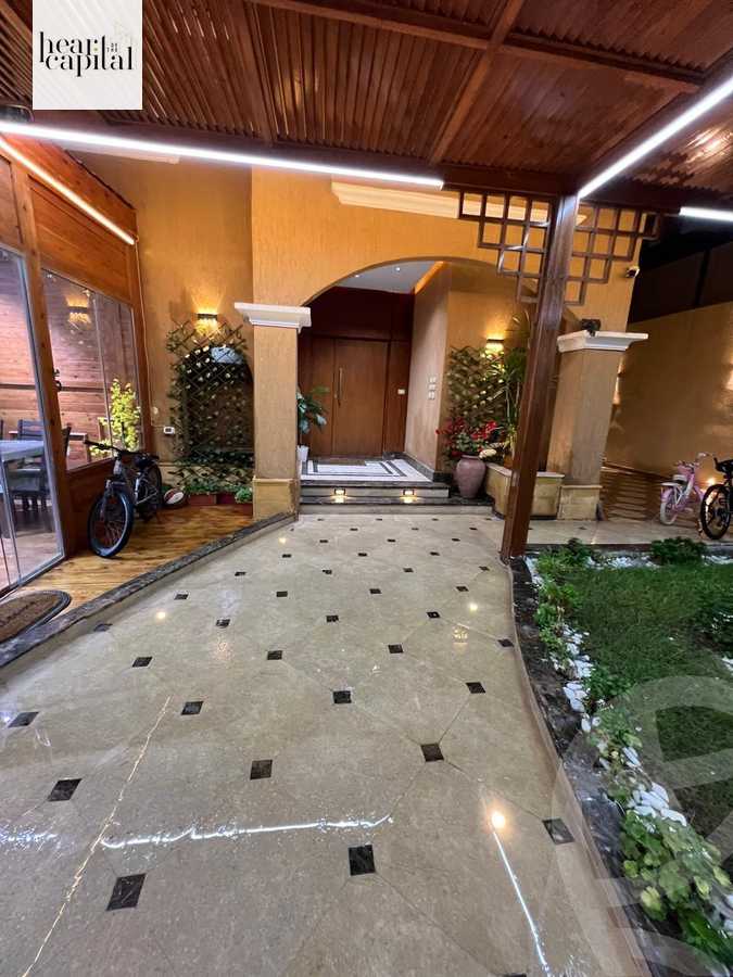 https://aqarmap.com.eg/en/listing/5888295-for-sale-cairo-el-sheikh-zayed-city-compounds-el-khamayel