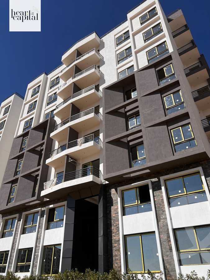 https://aqarmap.com.eg/en/listing/5888512-for-sale-cairo-new-administrative-capital-r7-green-avenue