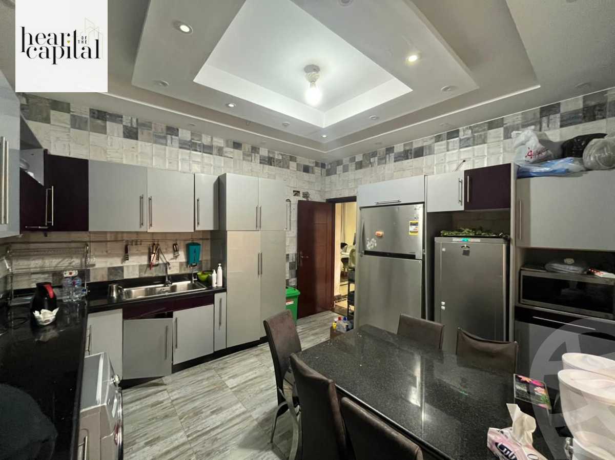https://aqarmap.com.eg/en/listing/5900379-for-sale-cairo-el-sheikh-zayed-city-compounds-el-khamayel