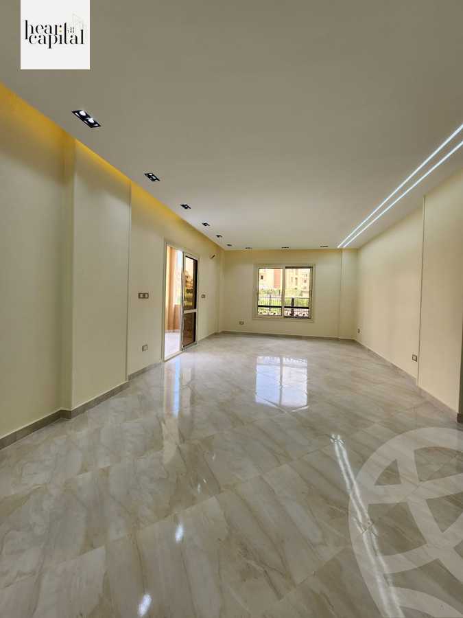 https://aqarmap.com.eg/en/listing/5900429-for-sale-cairo-el-sheikh-zayed-city-compounds-el-khamayel
