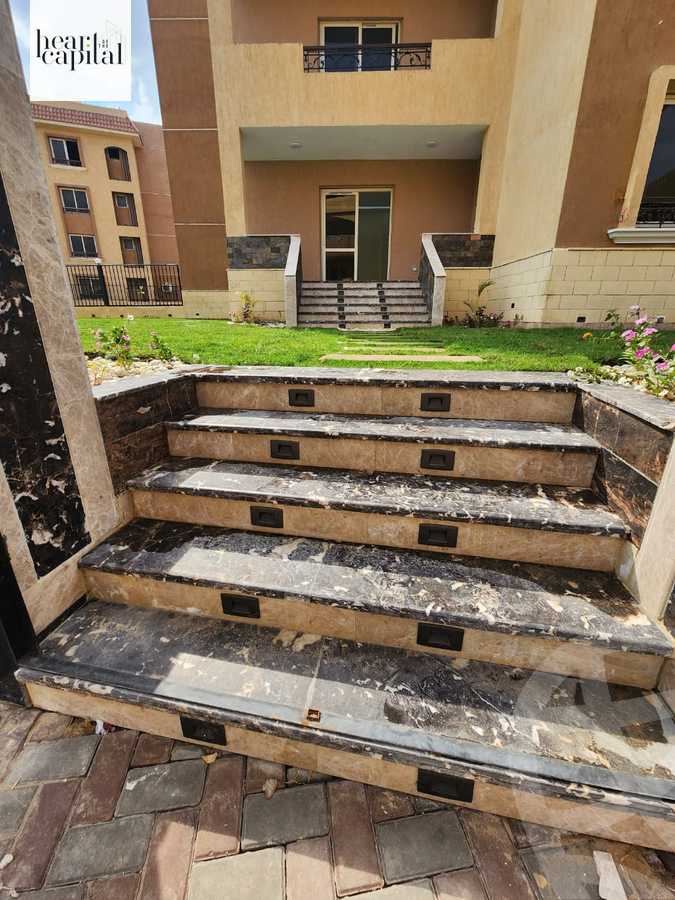 https://aqarmap.com.eg/en/listing/5900429-for-sale-cairo-el-sheikh-zayed-city-compounds-el-khamayel