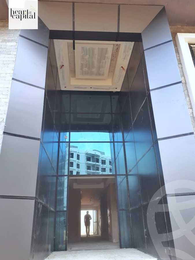 https://aqarmap.com.eg/en/listing/5900694-for-sale-cairo-new-administrative-capital-r7-green-avenue