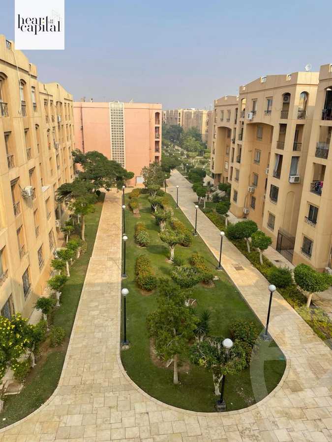 https://aqarmap.com.eg/en/listing/5903342-for-sale-cairo-new-cairo-lrhb-city-phase-1-ahmed-rami-st
