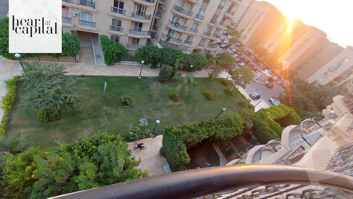 https://aqarmap.com.eg/en/listing/5903372-for-sale-cairo-new-cairo-lrhb-city-mtdd-lrhb-phase-8