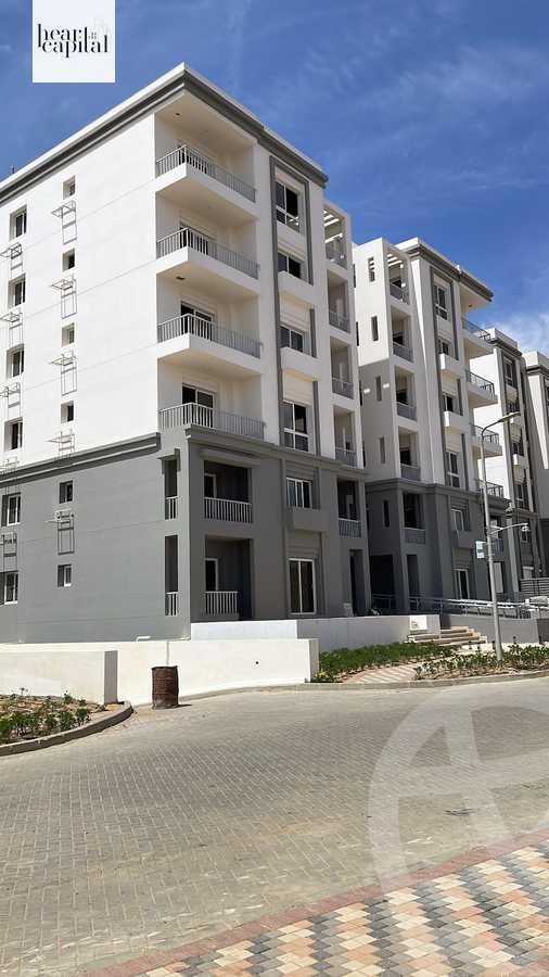https://aqarmap.com.eg/ar/listing/5904180-for-sale-cairo-new-cairo-compounds-hyde-park-park-corner-hyde-park