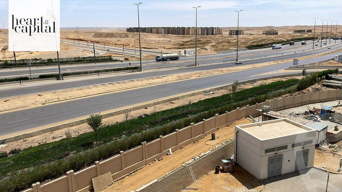 https://aqarmap.com.eg/ar/listing/5904180-for-sale-cairo-new-cairo-compounds-hyde-park-park-corner-hyde-park