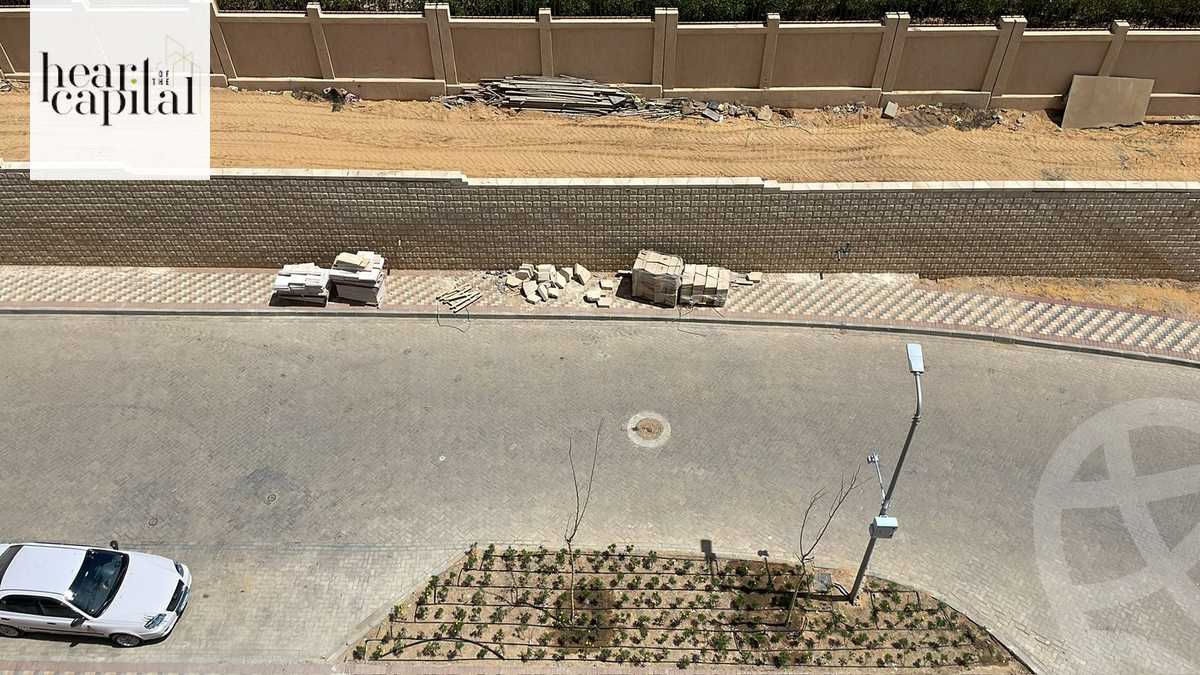https://aqarmap.com.eg/ar/listing/5904180-for-sale-cairo-new-cairo-compounds-hyde-park-park-corner-hyde-park