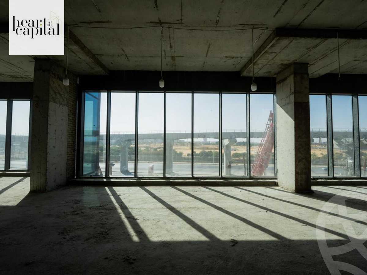 https://aqarmap.com.eg/en/listing/5937065-for-sale-cairo-new-cairo-compounds-golden-gate-redcon
