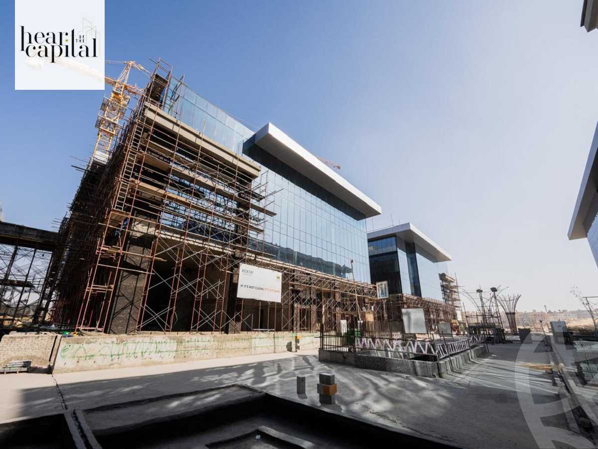 https://aqarmap.com.eg/en/listing/5937175-for-sale-cairo-new-cairo-compounds-golden-gate-redcon