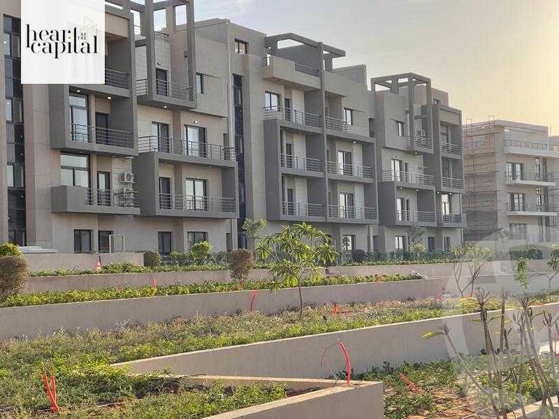 https://aqarmap.com.eg/en/listing/5953794-for-sale-cairo-new-cairo-compounds-fifth-square