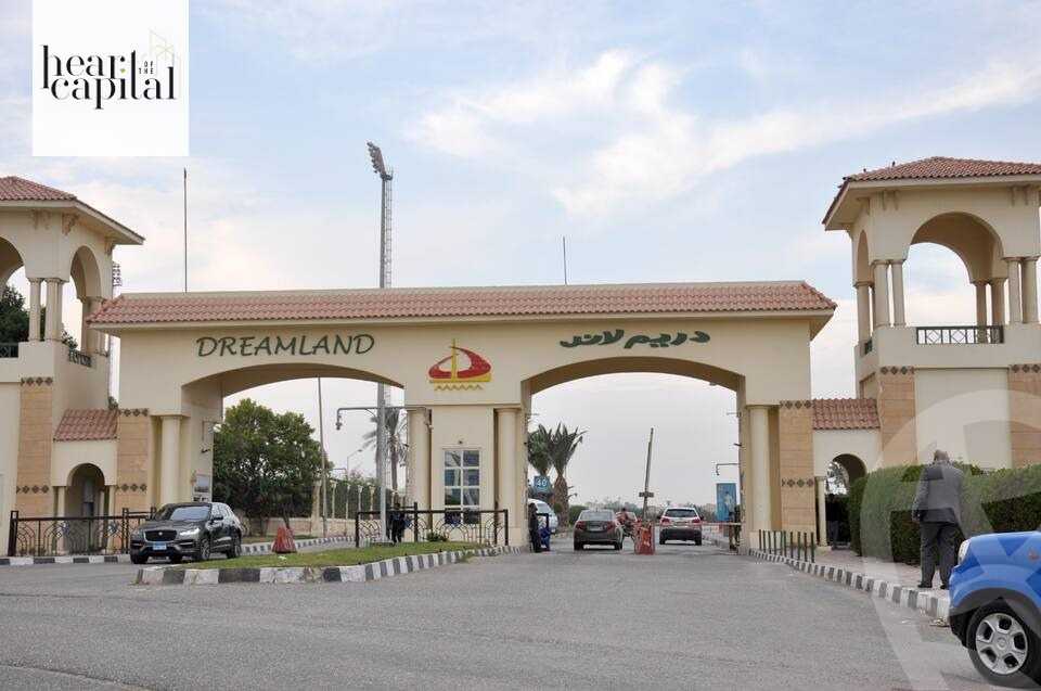 https://aqarmap.com.eg/en/listing/5954620-for-sale-cairo-6th-of-october-compounds-dream-land-flower-resort