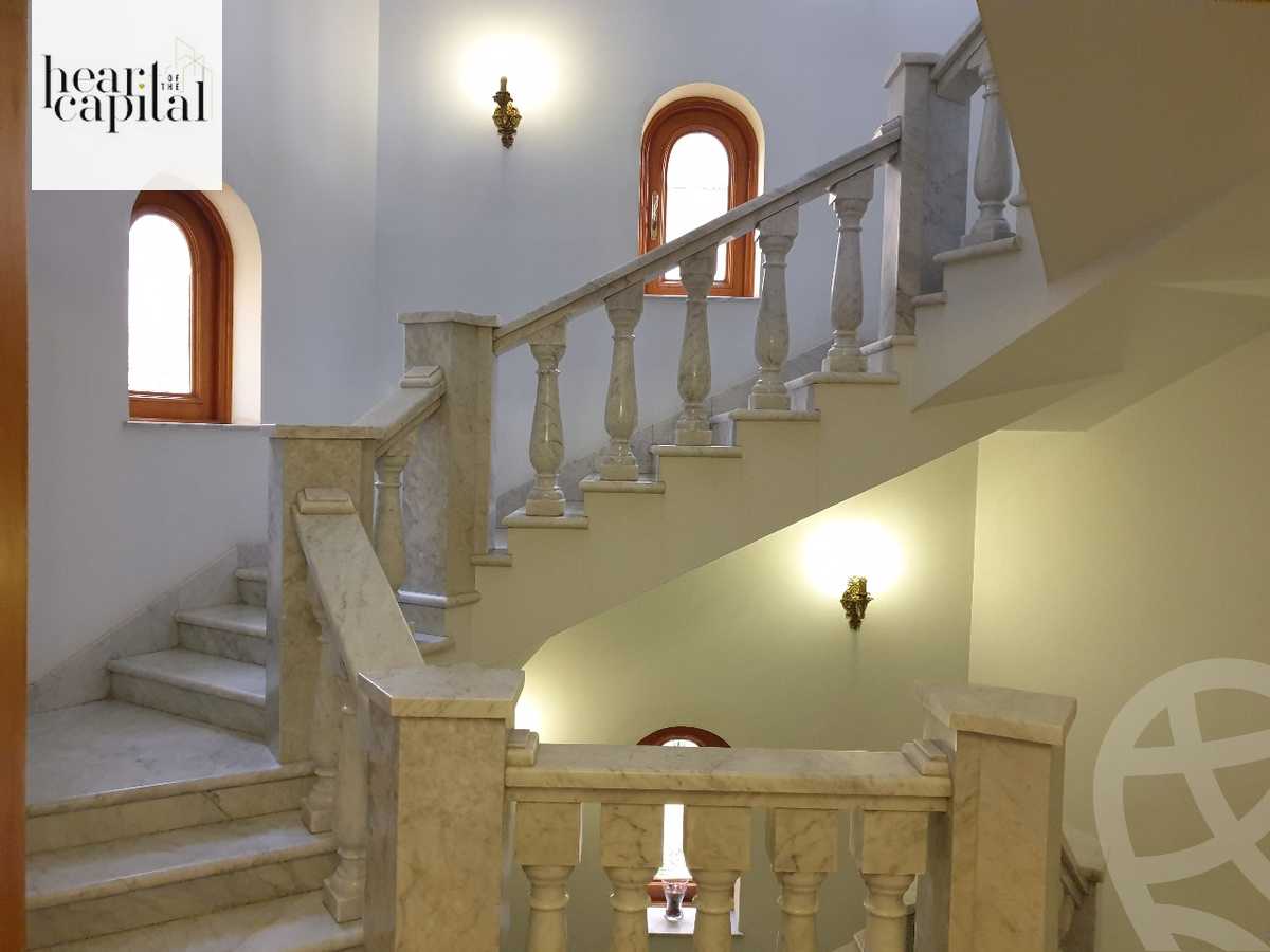 https://aqarmap.com.eg/en/listing/5964172-for-sale-cairo-new-cairo-ganob-el-akadamiya-south-academy-a-al-mekdad-ibn-omar-street