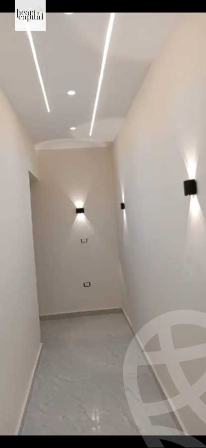 https://aqarmap.com.eg/en/listing/5977259-for-sale-cairo-el-sheikh-zayed-city-compounds-el-khamayel