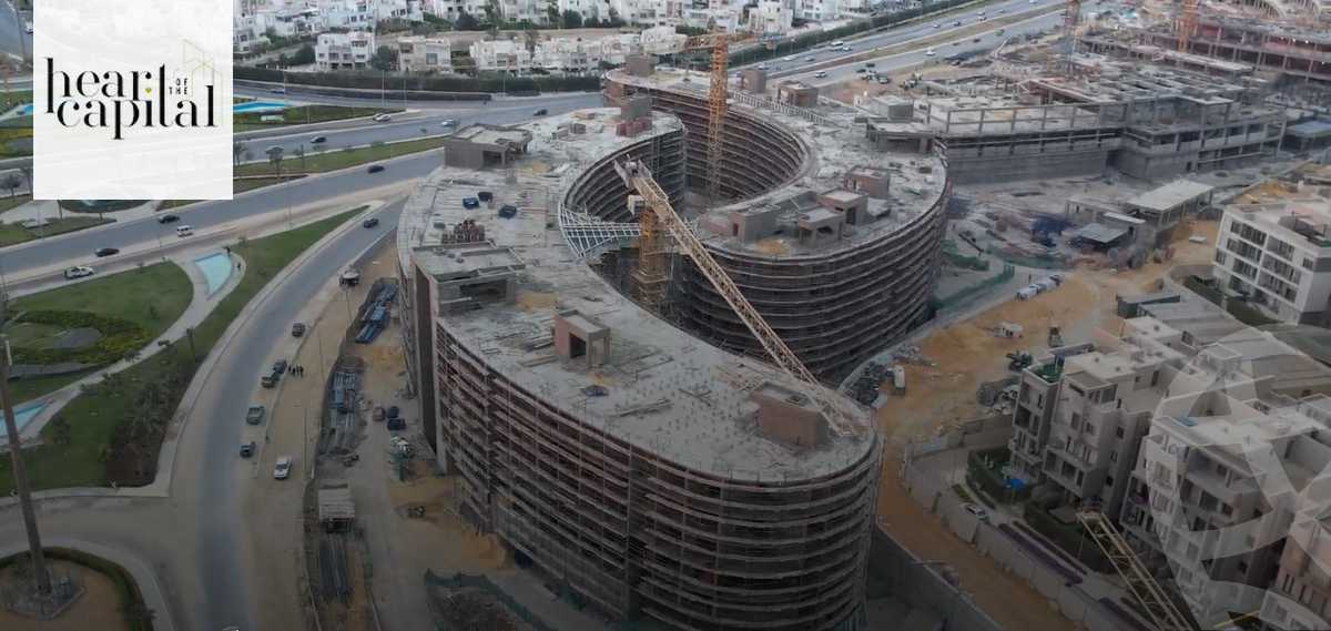 https://aqarmap.com.eg/en/listing/5983066-for-sale-cairo-new-cairo-compounds-fyfth-skwyr-mwl-lmrsm-llttwyr