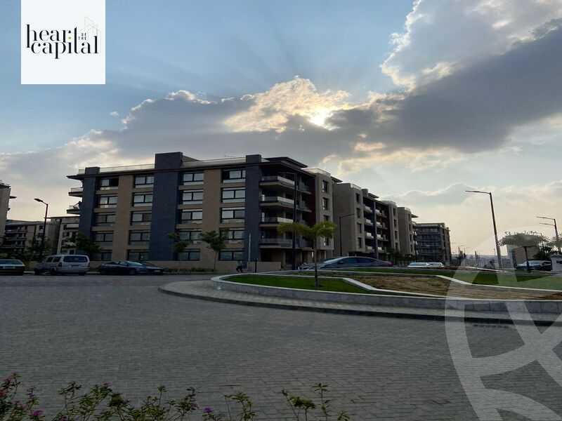 https://aqarmap.com.eg/en/listing/5988228-for-sale-cairo-new-cairo-compounds-azad