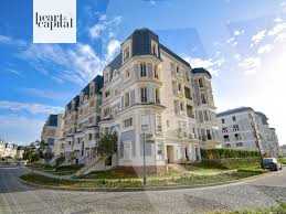 https://aqarmap.com.eg/en/listing/5988715-for-sale-cairo-new-cairo-compounds-mountain-view-hyde-park