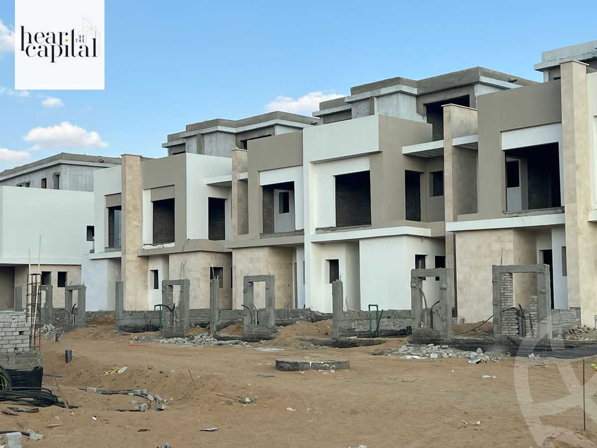 https://aqarmap.com.eg/en/listing/5989355-for-sale-cairo-new-cairo-compounds-hyde-park-park-corner-hyde-park