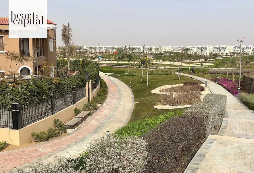 https://aqarmap.com.eg/en/listing/5989355-for-sale-cairo-new-cairo-compounds-hyde-park-park-corner-hyde-park