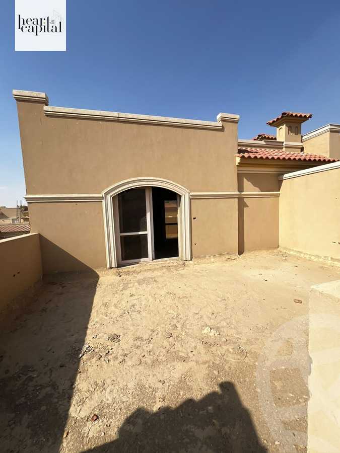 https://aqarmap.com.eg/en/listing/5989471-for-sale-cairo-new-cairo-compounds-el-patio-oro
