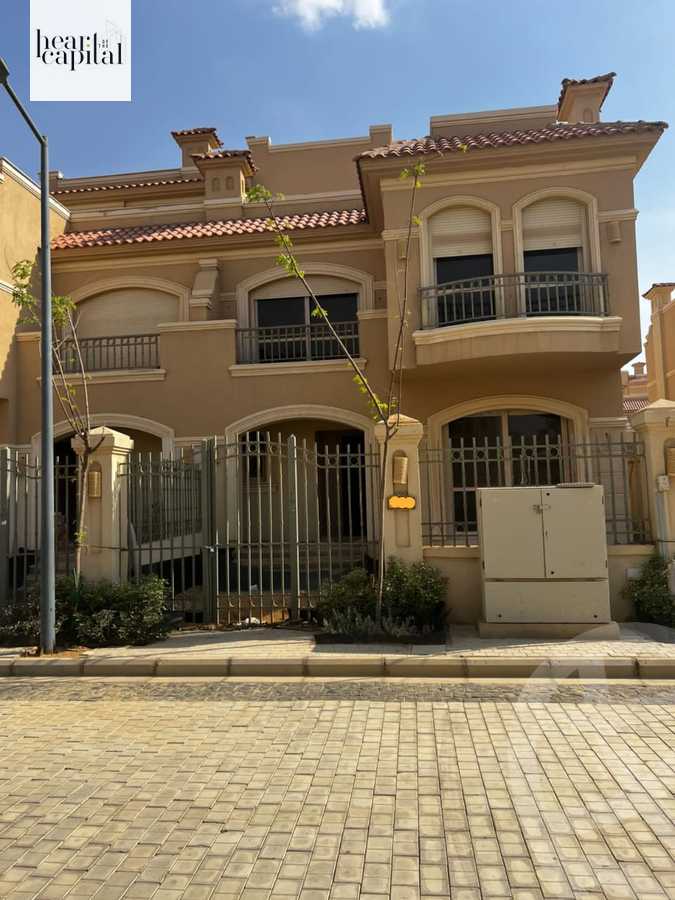 https://aqarmap.com.eg/en/listing/5989471-for-sale-cairo-new-cairo-compounds-el-patio-oro