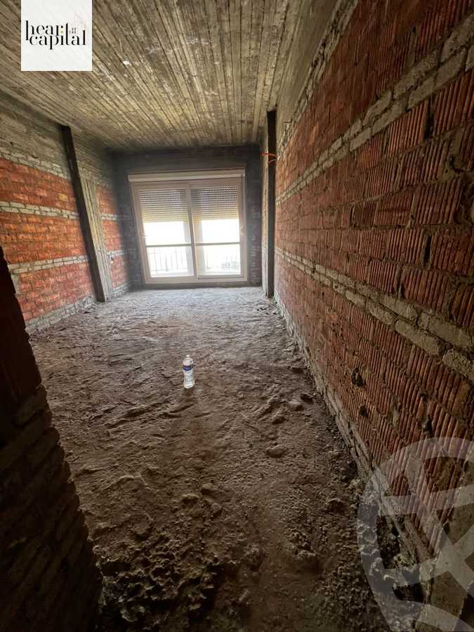 https://aqarmap.com.eg/en/listing/5989471-for-sale-cairo-new-cairo-compounds-el-patio-oro