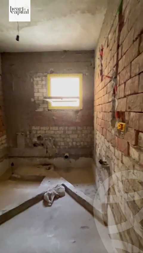 https://aqarmap.com.eg/ar/listing/5999580-for-sale-cairo-el-sheikh-zayed-city-compounds-el-khamayel