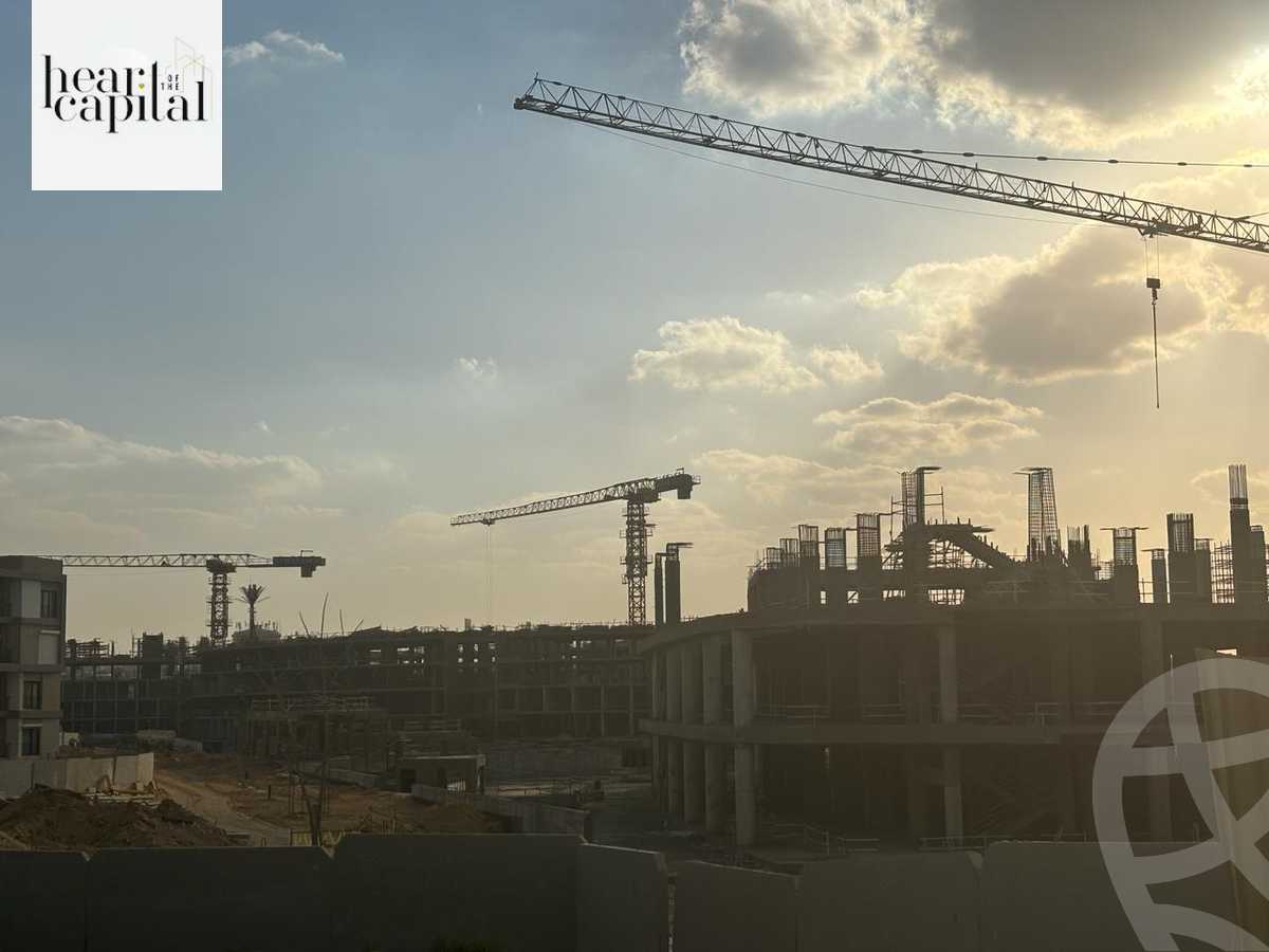 https://aqarmap.com.eg/en/listing/6001185-for-sale-cairo-new-cairo-compounds-fyfth-skwyr-mwl-lmrsm-llttwyr