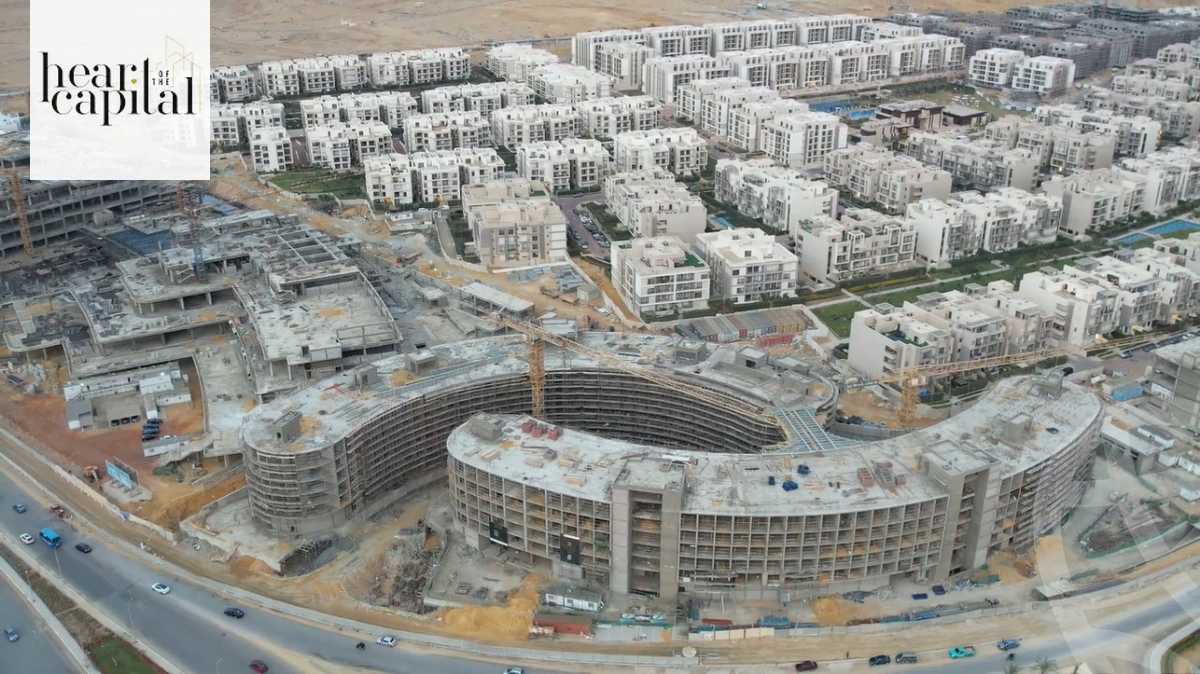 https://aqarmap.com.eg/en/listing/6001185-for-sale-cairo-new-cairo-compounds-fyfth-skwyr-mwl-lmrsm-llttwyr