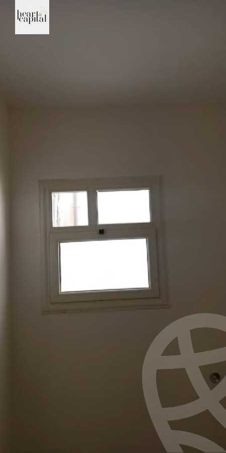 https://aqarmap.com.eg/en/listing/6039108-for-sale-cairo-el-sheikh-zayed-city-compounds-el-khamayel