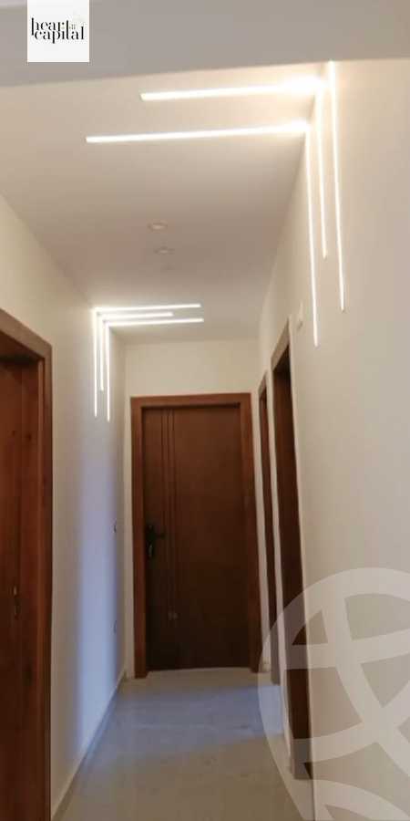 https://aqarmap.com.eg/en/listing/6039108-for-sale-cairo-el-sheikh-zayed-city-compounds-el-khamayel