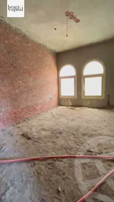 https://aqarmap.com.eg/en/listing/6039190-for-sale-cairo-el-sheikh-zayed-city-compounds-el-khamayel