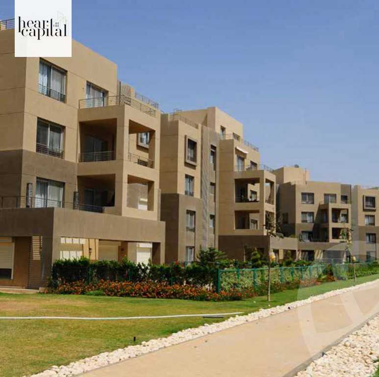 https://aqarmap.com.eg/en/listing/6039416-for-sale-cairo-6th-of-october-compounds-palm-parks