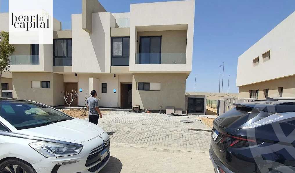 https://aqarmap.com.eg/en/listing/6086557-for-sale-cairo-el-shorouk-compounds-al-burouj-compound-imkan