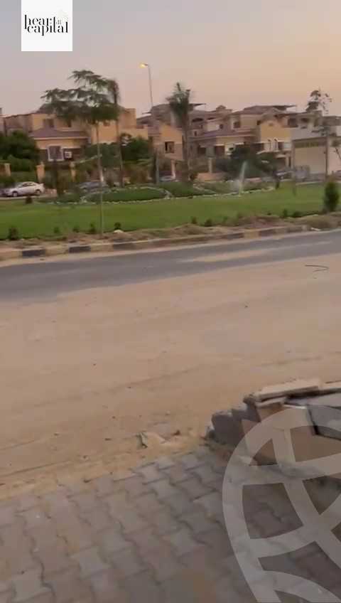 https://aqarmap.com.eg/ar/listing/6147273-for-sale-cairo-el-sheikh-zayed-city-compounds-el-khamayel