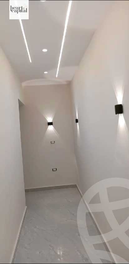 https://aqarmap.com.eg/ar/listing/6147862-for-sale-cairo-el-sheikh-zayed-city-compounds-el-khamayel