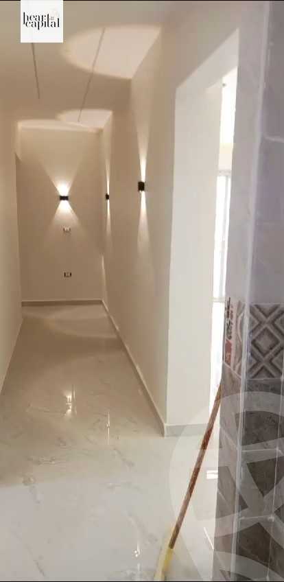 https://aqarmap.com.eg/ar/listing/6147862-for-sale-cairo-el-sheikh-zayed-city-compounds-el-khamayel