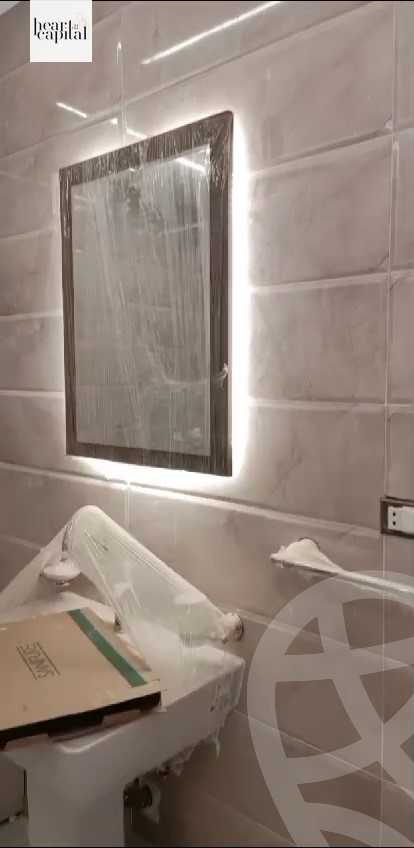 https://aqarmap.com.eg/ar/listing/6147862-for-sale-cairo-el-sheikh-zayed-city-compounds-el-khamayel