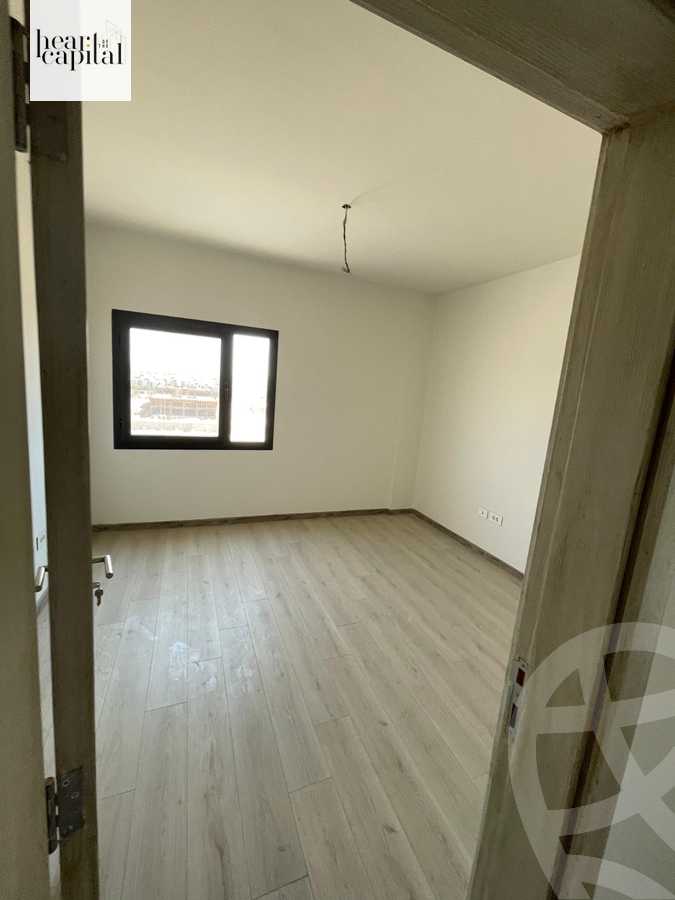 https://aqarmap.com.eg/ar/listing/6281917-for-sale-cairo-el-shorouk-compounds-al-burouj-compound-imkan