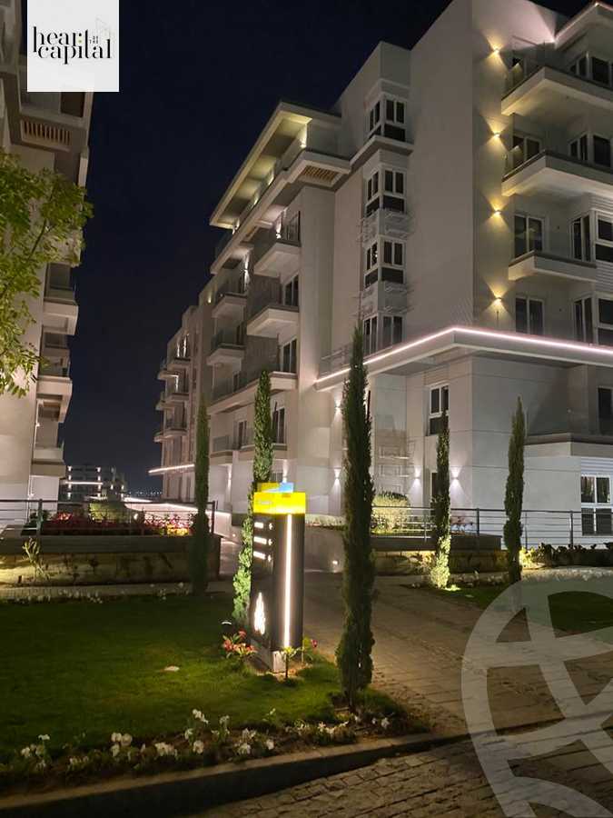 https://aqarmap.com.eg/ar/listing/6335940-for-sale-cairo-new-cairo-compounds-mwntn-fyw-y-syty-club-park-mountain-view-icity