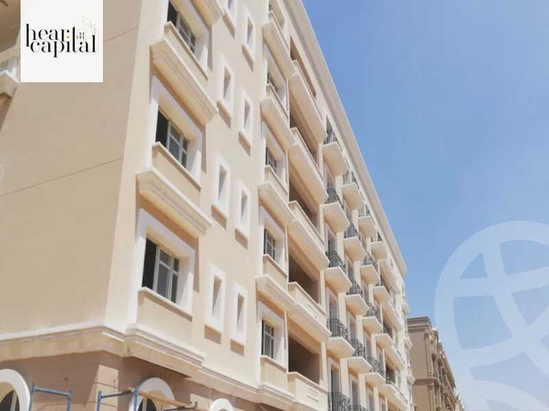 https://aqarmap.com.eg/en/listing/6592980-for-sale-cairo-new-cairo-compounds-hyde-park-centre-ville-hyde-park