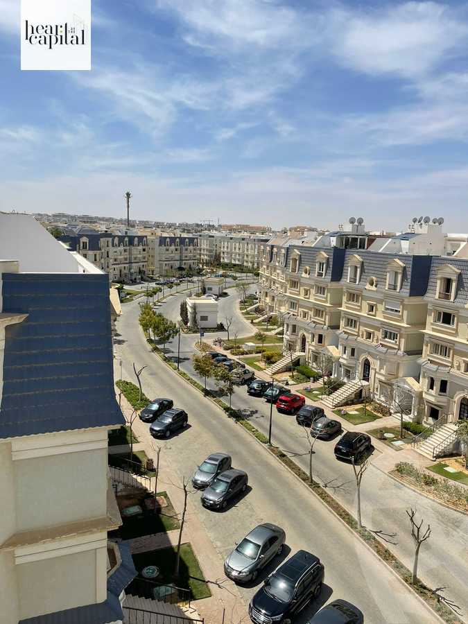 https://aqarmap.com.eg/en/listing/6618649-for-sale-cairo-new-cairo-compounds-mountain-view-hyde-park