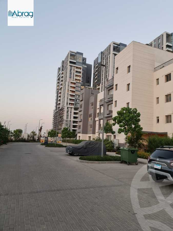 https://aqarmap.com.eg/en/listing/4171169-for-sale-cairo-6th-of-october-compound-aeon